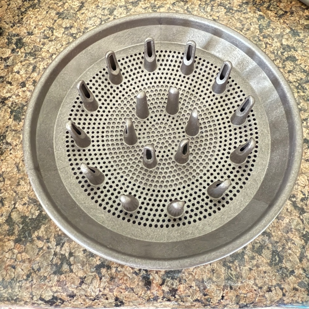 Dyson supersonic hairdryer diffuser attachment